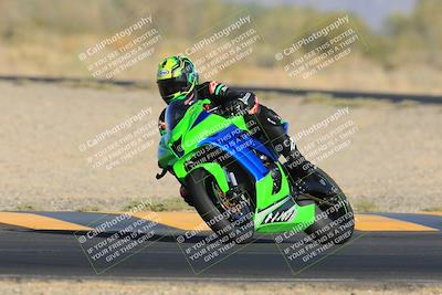 media/May-14-2023-SoCal Trackdays (Sun) [[024eb53b40]]/Turn 7 (740am)/